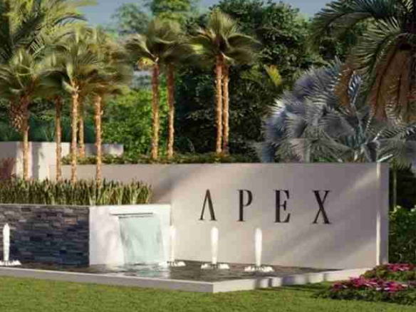 Apex by GL Homes: The Pinnacle Collection