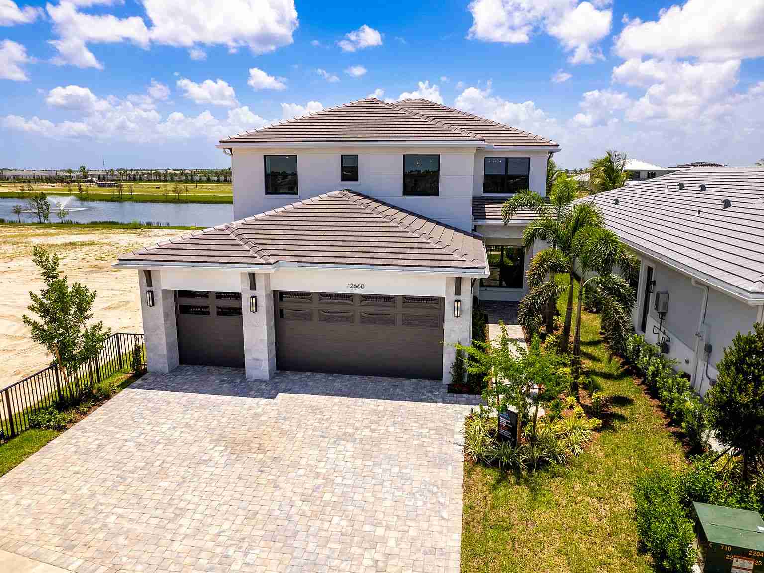 Why You Should Consider Moving to Apex by GL Homes in Avenir, Palm Beach Gardens, Florida