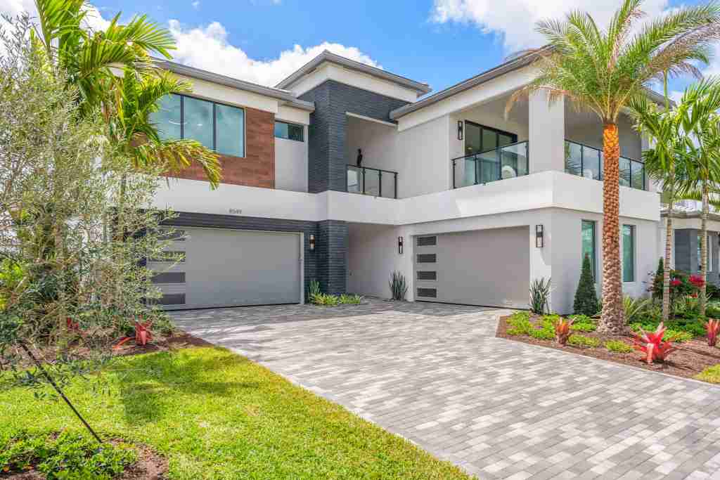 Landscaping and Curb Appeal for Rentals in Apex by GL Homes at Avenir, Palm Beach Gardens, Florida